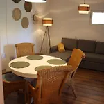 Kikelet Udvarhaz Apartament *